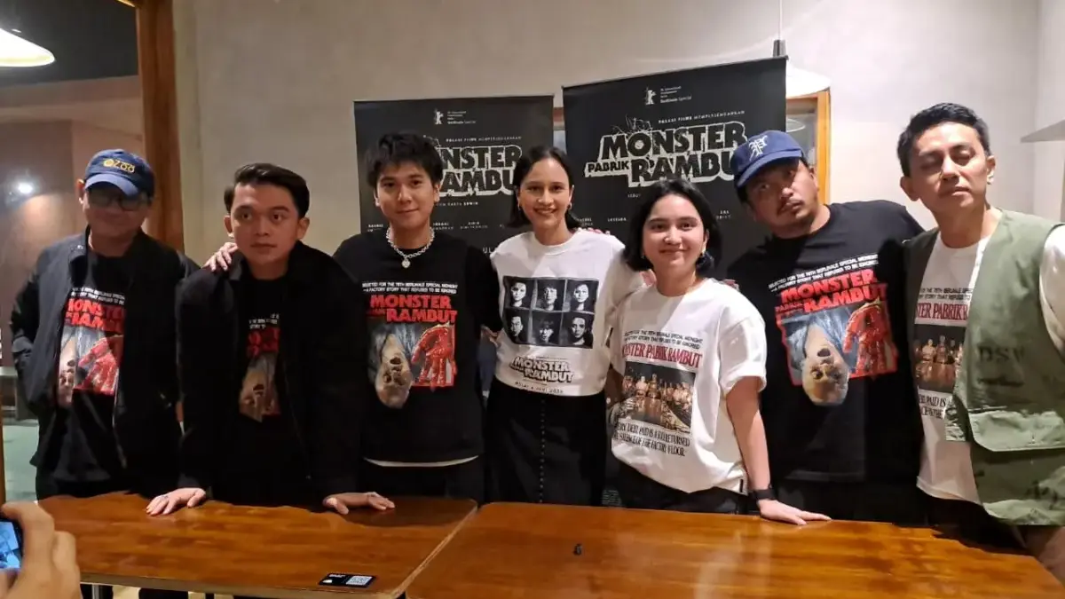 Tiket Monster Pabrik Rambut Sold Out di Bandung, Horor Baru Karya Edwin Angkat Teror Overwork dan Kurang Tidur Tiket Monster Pabrik Rambut Sold Out di Bandung, Horor Baru Karya Edwin Angkat Teror Overwork dan Kurang Tidur
