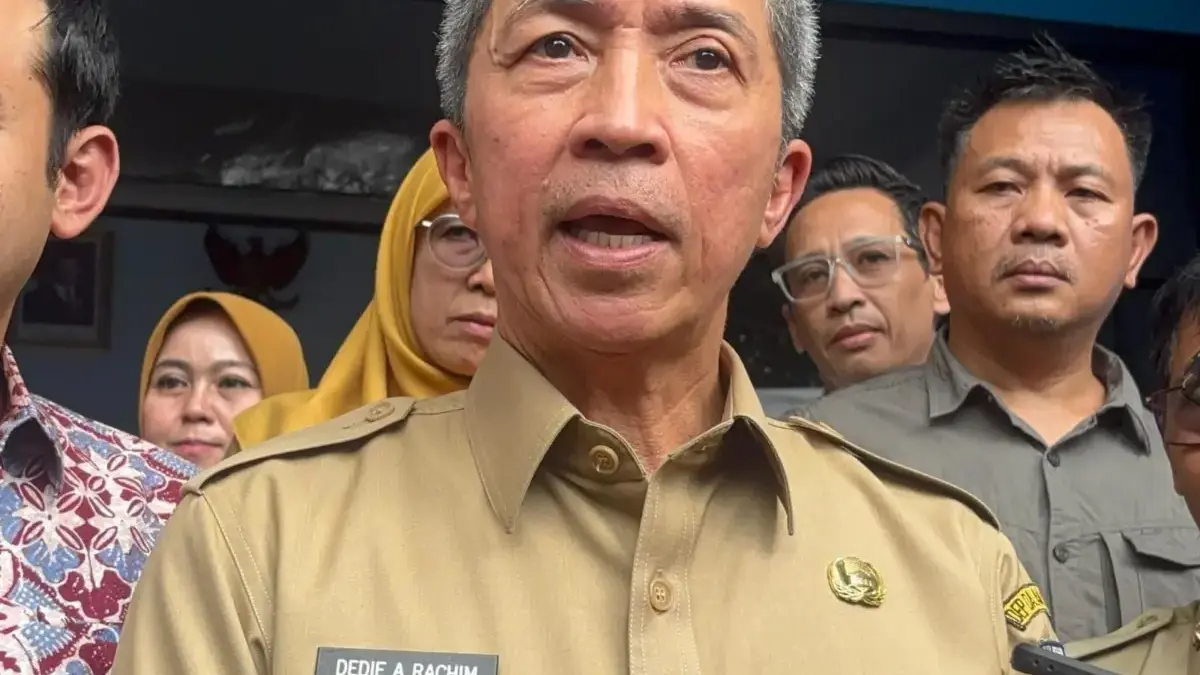Wali Kota Bogor, Dedie A. Rachim saat memberikan keterangannya di Kota Bogor, Selasa (26/5/2026). Foto: Sekar