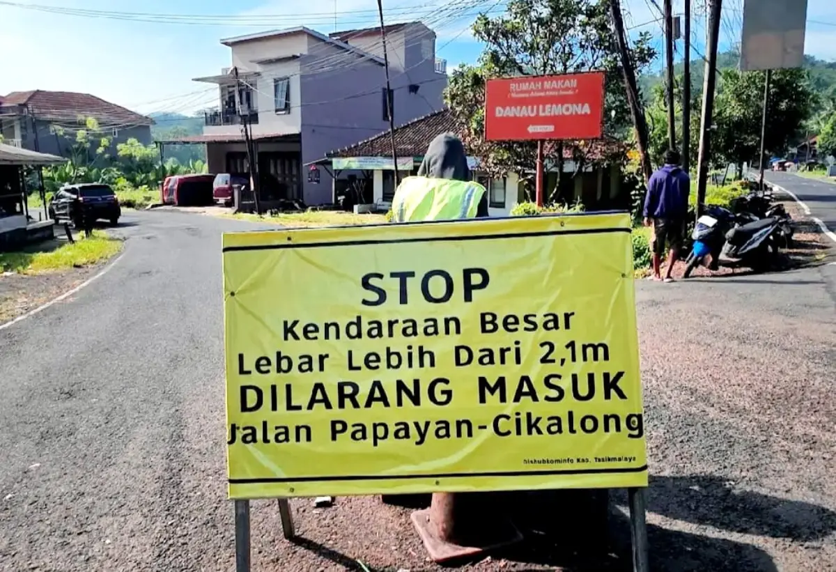 Bupati Cecep Ajak Warga Viralkan Truk ODOL, Pemkab Tasikmalaya Perketat Pengawasan Demi Jalan Tahan Lama – jabarekspres.com