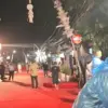Foto : Dok / Hendi Caption : Suasana salahsatu ruas jalan di Kevamatan Singaparna yang disulap penuh warna un