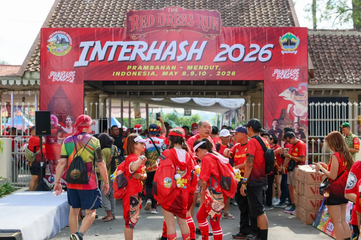 Ribuan Pelari dari 44 Negara Ramaikan Red Dress Run, Sport Tourism Jateng Kian Mendunia – jabarekspres.com