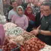 Konsumen dan Prodesen Sama-sama Dilindungi, Pemerintah Jaga Stabilitas Harga Bahan Pakai Pokok 