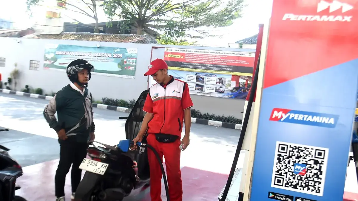 Kenaikan Harga Pertamax Dikeluhkan Warga Bandung, Pengemudi Ojol Khawatir Biaya Hidup Ikut Merangkak Naik Kenaikan Harga Pertamax Dikeluhkan Warga Bandung, Pengemudi Ojol Khawatir Biaya Hidup Ikut Merangkak Naik