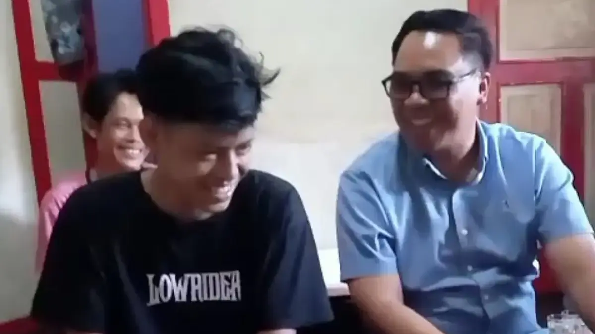 Kasatreskrim saat menyambangi dan berbincang dengan Arul. Foto Humas