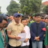 Dari kiri: Wakil Wali Kota Bogor Jenal Mutaqin, Ketua DPRD Kota Bogor Adityawarman Adil, bersama koordinator B
