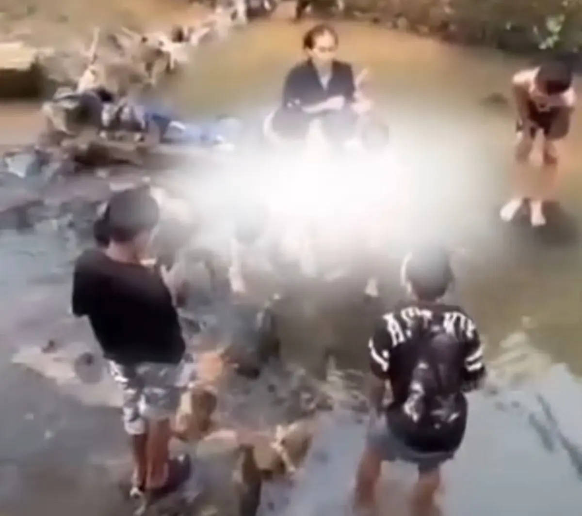 Berenang di Sungai, Siswa SD Ditemukan Tewas Tenggelam di Dramaga Bogor – jabarekspres.com