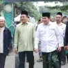 Dihadiri Bupati Bandung, KH Ubaidillah Ruhiat Lantik Wakil Ketua DPR RI Jadi Ketua Alumni Cipasung