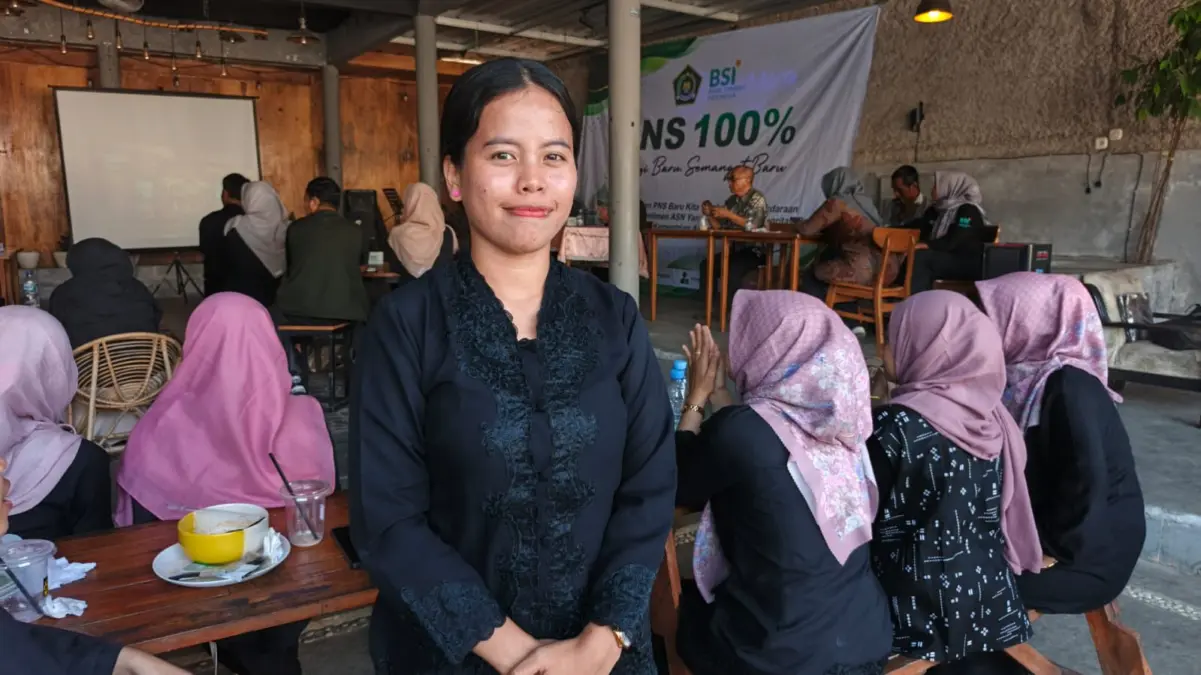 Aparatur Sipil Negera (ASN) beragama Kristen Protestan, Roma Fiorentina, S.Pd., resmi mengajar mata pelajaran