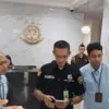 Dua dari Tiga Tersangka Dugaan Korupsi Tuper DPRD Indramayu Diperiksa Kejati Jabar, Wabup S Tak Hadir? 
