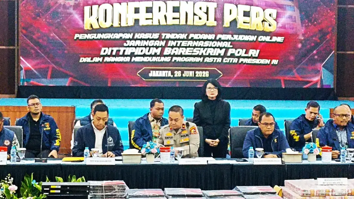 Bareskrim Polri Bongkar Markas Judi Online Internasional di Hayam Wuruk Plaza, Tetapkan 291 Tersangka Bareskrim Polri Bongkar Markas Judi Online Internasional di Hayam Wuruk Plaza, Tetapkan 291 Tersangka