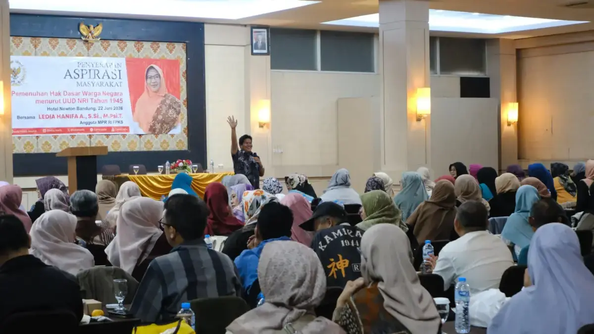 Serap Aspirasi Masyarakat di Kota Bandung, Ledia Sampaikan Hak-hak Pendidikan Bagi Masyarakat