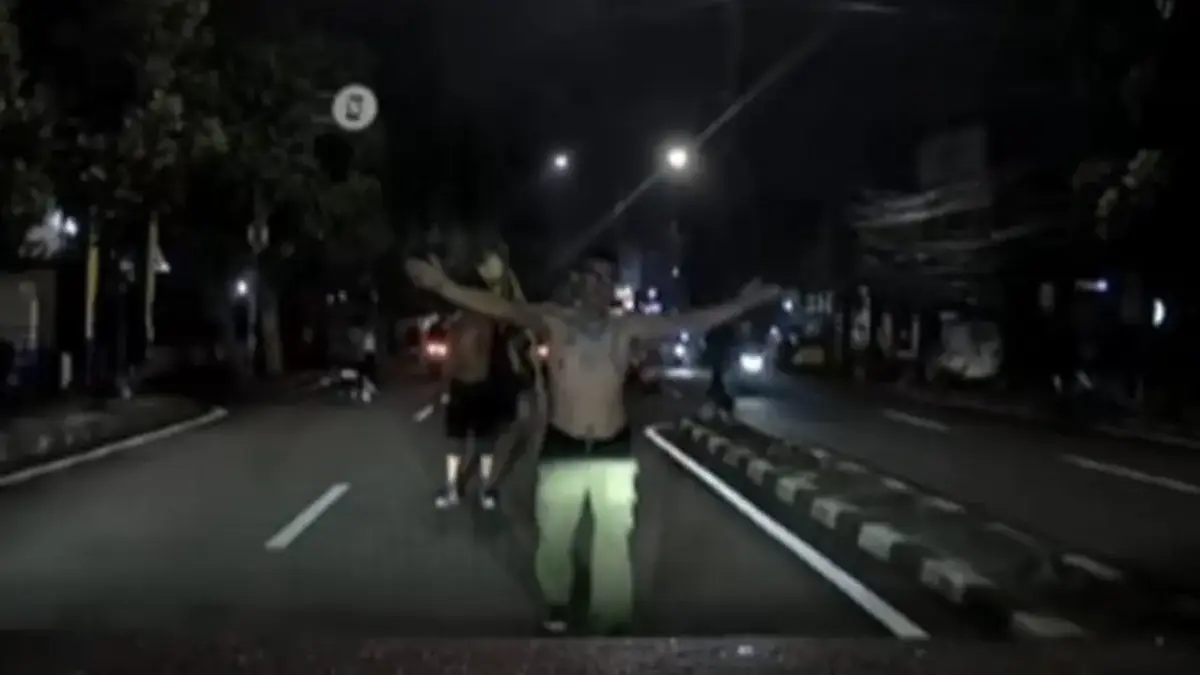 Viral! Aksi Pemalakan saat Euforia Persib Juara, Terduga Pelaku Diamankan Polisi 