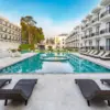 L’Eminence Golf & Resort Lembang hadir sebagai hotel bintang 5 pertama di Lembang yang memadukan kenyamanan, k