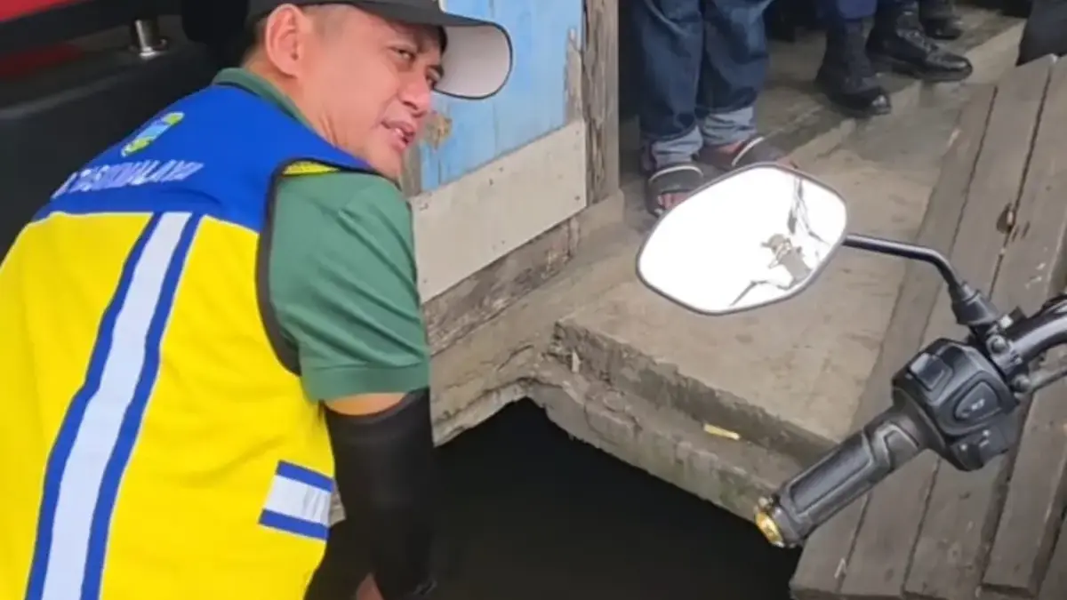 Nata Singaparna, Bupati Cecep: Jangan Ada Bangunan Ganggu Saluran Air! Nata Singaparna, Bupati Cecep: Jangan Ada Bangunan Ganggu Saluran Air!