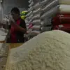 Beras Kemasan 5 Kilogram Mulai Langka di Sejumlah Toko Ritel