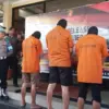 Tiga wartawan gadungan pelaku perampokan dan telah diamankan Polres Sumedang. (Yanuar Baswata/Jabar Ekspres)Ti