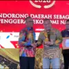 Bupati Bogor, Rudy Susmanto, kembali menorehkan prestasi dengan meraih penghargaan Disway Top Regional Leader