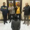 Pelaku aksi kriminalitas pencopetan tertunduk lesu usai ditangkap Unit Reskrim Polsek Jatinangor