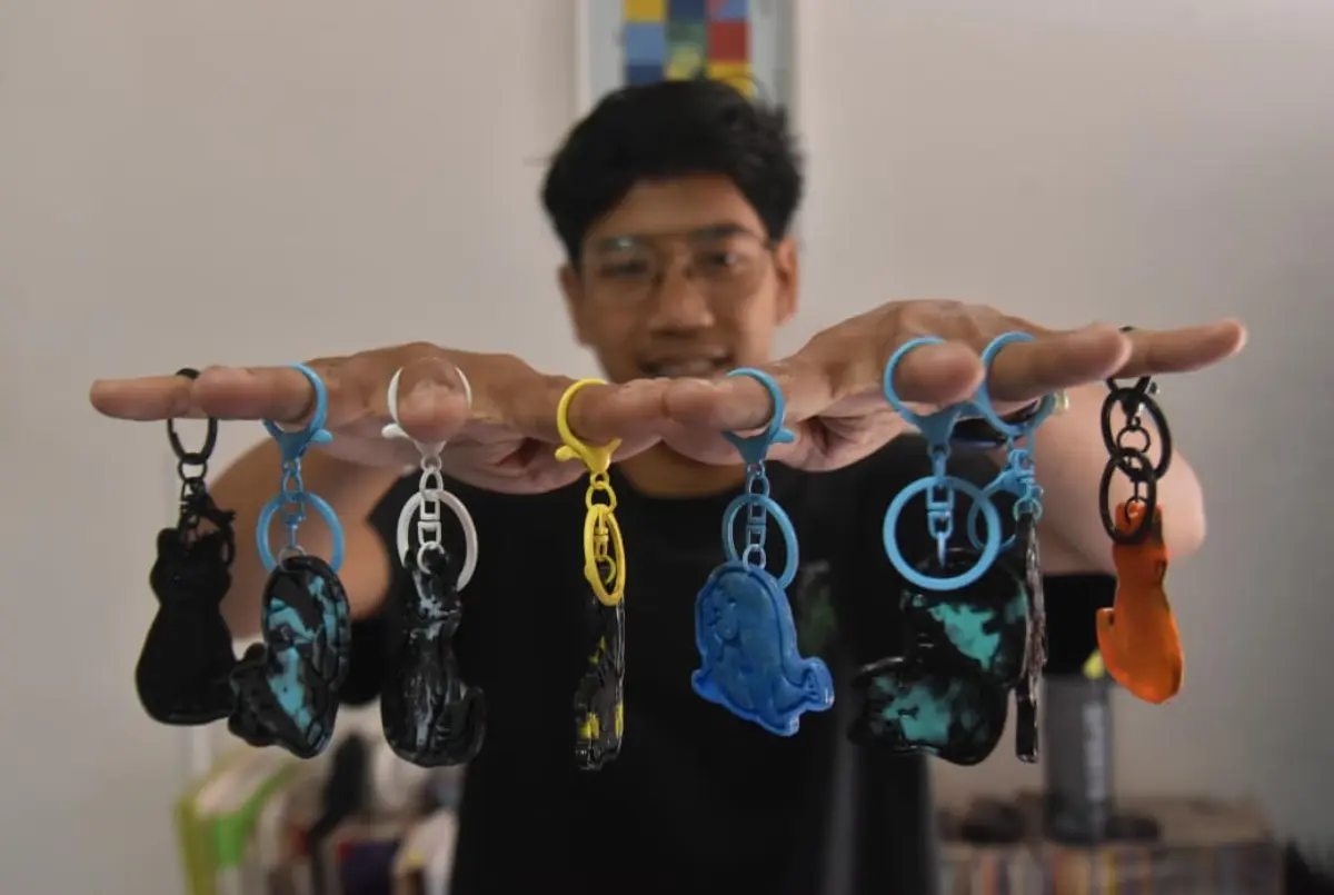 Daur Ulang Sampah Plastik Jadi Produk Bernilai, Founder Replast Lab Dorong Budaya Pilah Sampah di Bandung – jabarekspres.com