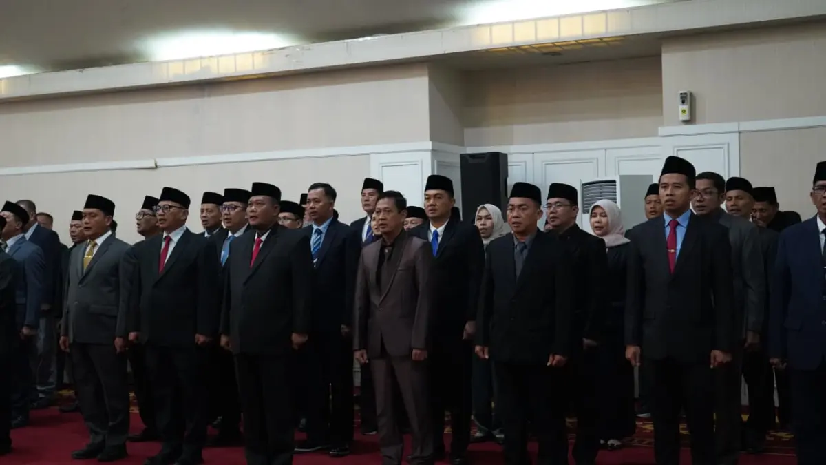 Rudy Susmanto Rotasi dan Lantik 32 Pejabat Pemkab Bogor, Sejumlah Posisi Strategis Terisi – jabarekspres.com Rudy Susmanto Rotasi dan Lantik 32 Pejabat Pemkab Bogor, Sejumlah Posisi Strategis Terisi – jabarekspres.com