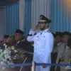 Bupati Bandung Barat Jeje Ritchie Ismail saat memimpin langsung jalannya peringatan HUT Jadi KBB ke-19 di Lapa