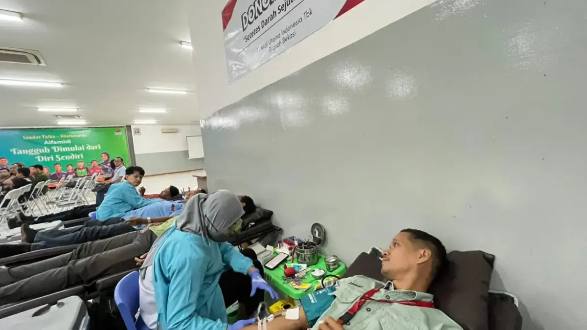 Alfamidi Cabang Bekasi Kembali Gelar Donor Darah Bersama PMI Kabupaten Bekasi