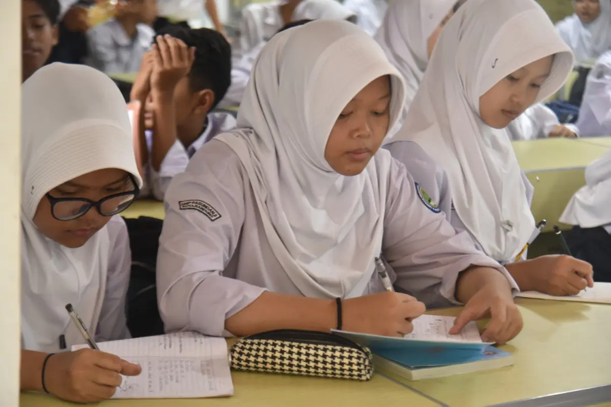 Meski Sarpras Masih Jadi Tantangan, Disdik Cimahi Pastikan Mutu Pendidikan Tetap Dijaga – jabarekspres.com