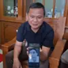 Kerabat Ungkap Detik-detik Taufik Hidayat Menyerahkan Diri, Sebut Tak Pernah Melihat Gelagat Mencurigakan