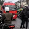 Seorang perawat ditabrak truk BBM Pertamina di Jalan Raya Padalarang, Bandung Barat. Kamis (25/6). Dok istimew