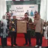 Kepala Dispusipda Jawa Barat Kusmana Hartadji, Bunda Literasi Kabupaten Sumedang Susi Gantini, Kepala Dinas Ar