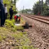 Seorang pria berinisial YS (32), warga Kabupaten Bogor, meninggal dunia setelah tertemper kereta api di jalur