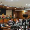 Suasana sidang lanjutan dugaan Korupsi Ijon Proyek Bekasi pada, Senin, (29/6) kemarin. Foto. Sandi Nugraha.