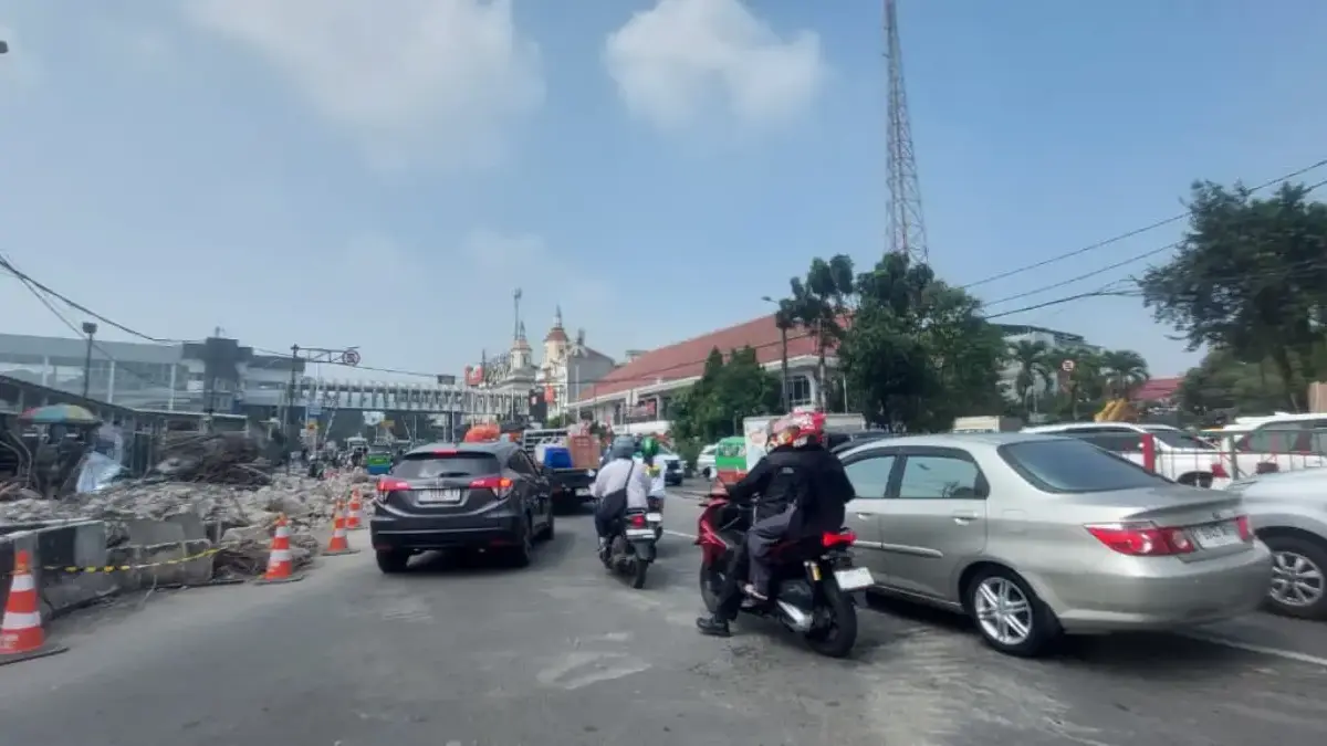 JPO Paledang Sudah Dibongkar, Warga Menanti Pelican Crossing JPO Paledang Sudah Dibongkar, Warga Menanti Pelican Crossing