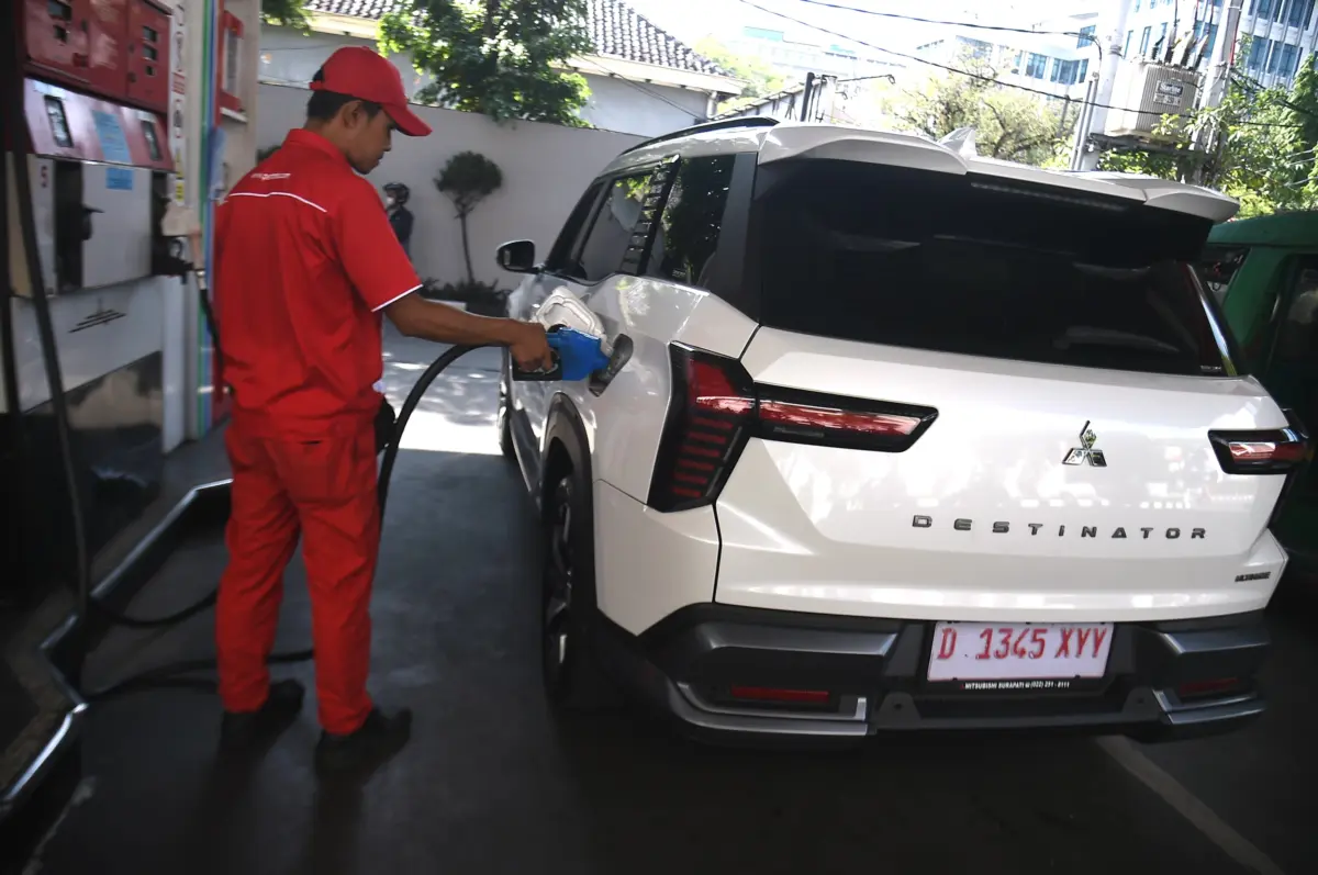 Pengamat Nilai Kenaikan Pertamax Berpotensi Tekan Daya Beli Warga Masyarakat – jabarekspres.com