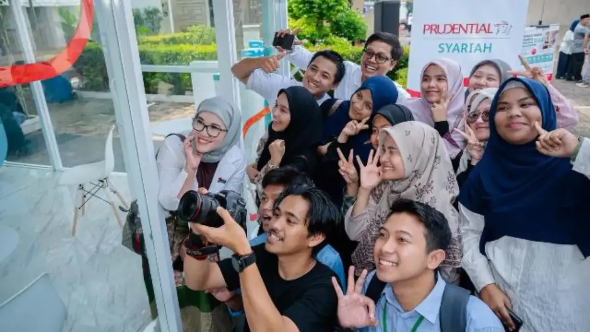 memberdayakan masyarakat