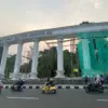 Tepas Lawang Salapan di Jalan Otto Iskandardinata atau di wilayah Sistem Satu Arah (SSA) depan Tugu Kujang, Ke