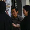 Asisten tindak pidana umum Kejati Jabar Agus Setiadi menghadiri rekonstruksi di gedung Dirres PPA-PPO, Kota Ba