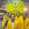 Waketum DPP Partai Golkar, Wihaji (tengah) saat menghadiri giat malam silaturahmi Partai Golongan Karya yang d