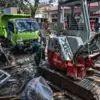 Puluhan PKL Depan Kantor Disdik Jawa Barat Digusur