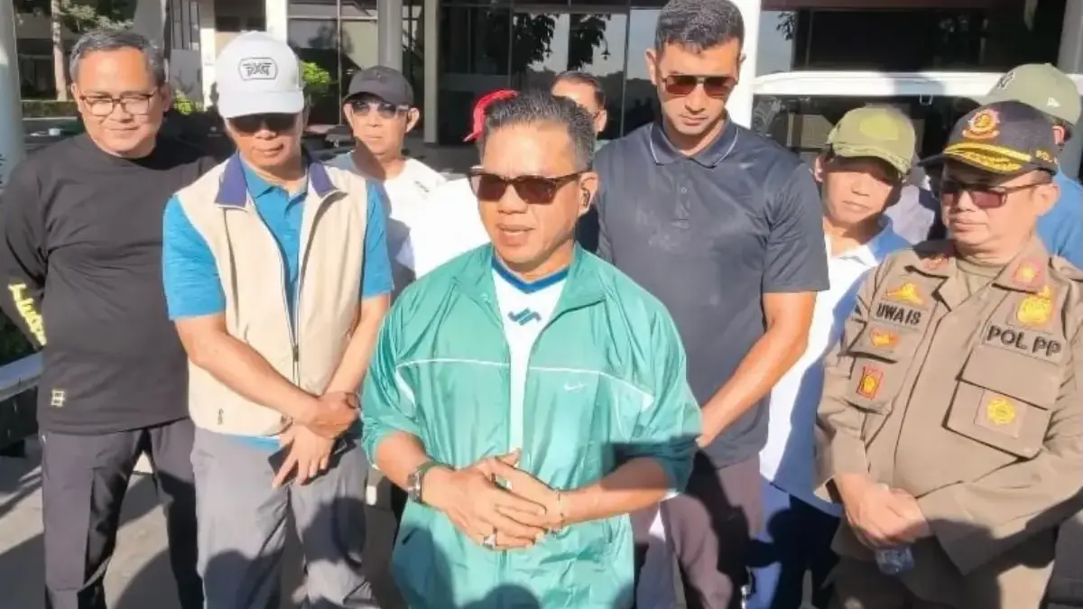 Bupati Bandung Pastikan Si Jalak Harupat Siap Jadi Tuan Rumah Pembukaan Piala Presiden 2026 Bupati Bandung Dadang Supriatna usai mengikuti kegiatan gerakan Indonesia Asri di Kompleks Pemerintah Kabupate