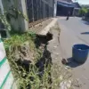TPT Ambrol Kikis Bahu Jembatan Junti Hilir di Katapang, Warga Minta Segera Diperbaiki