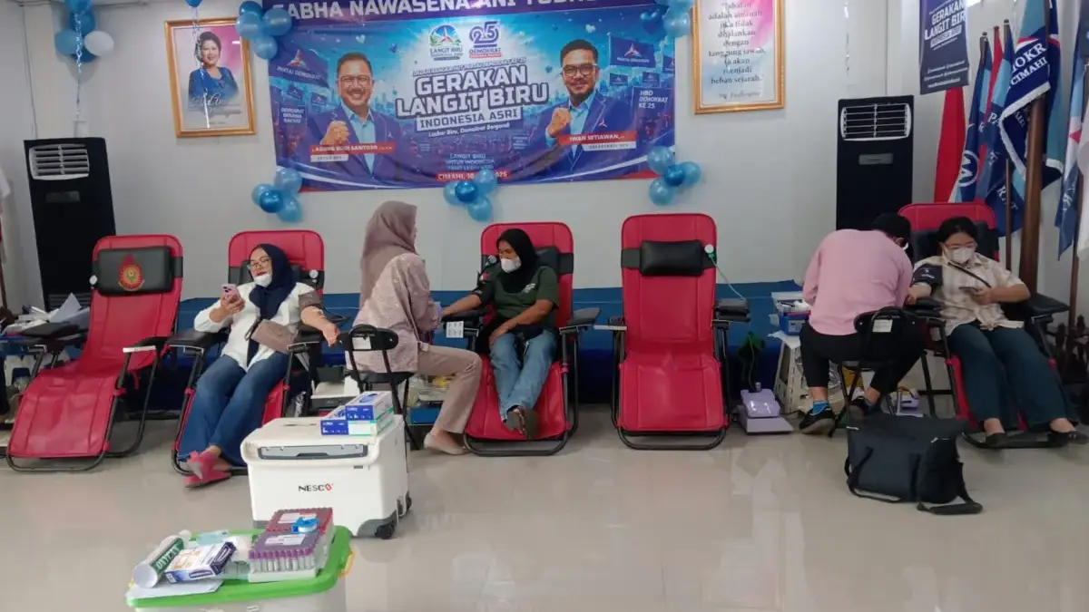 Semarak Rangkaian HUT Demokrat ke-25, Antusias Warga Datangi Kantor DPC Demokrat Cimahi Semarak Rangkaian HUT Demokrat ke-25, Antusias Warga Datangi Kantor DPC Demokrat Cimahi