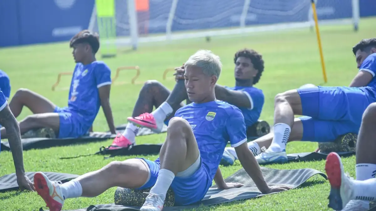 Persib Siap Hadapi Turnamen Pra-musim Piala Presiden 2026, Igor Tegaskan Semua Pertandingan Penting Persib Siap Hadapi Turnamen Pra-musim Piala Presiden 2026, Igor Tegaskan Semua Pertandingan Penting