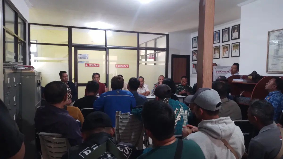 Limbah Bubble Crack PT Nabati Sumedang Dikelola Vendor, Warga Minta Pemerataan: Kami Hanya Jadi Penonton Limbah Bubble Crack PT Nabati Sumedang Dikelola Vendor, Warga Minta Pemerataan: Kami Hanya Jadi Penonton