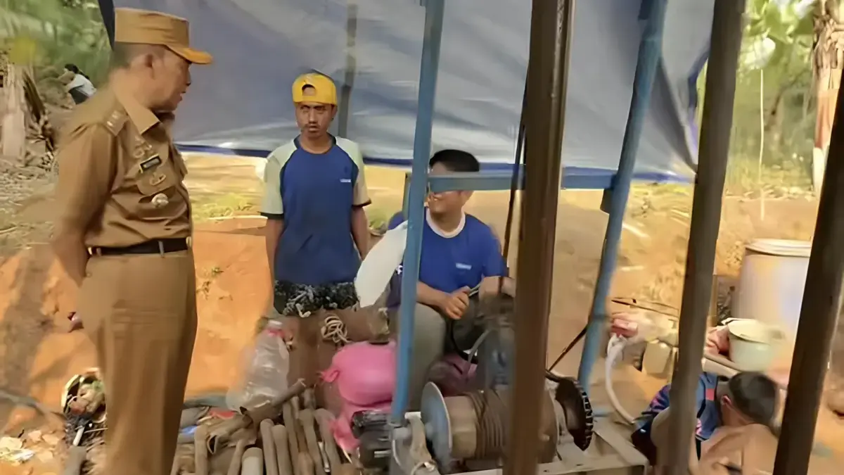 Cegah Krisis Air Saat Kemarau, Wali Kota Cimahi Tinjau Pengeboran 8 Titik Sumur Bor Cegah Krisis Air Saat Kemarau, Wali Kota Cimahi Tinjau Pengeboran 8 Titik Sumur