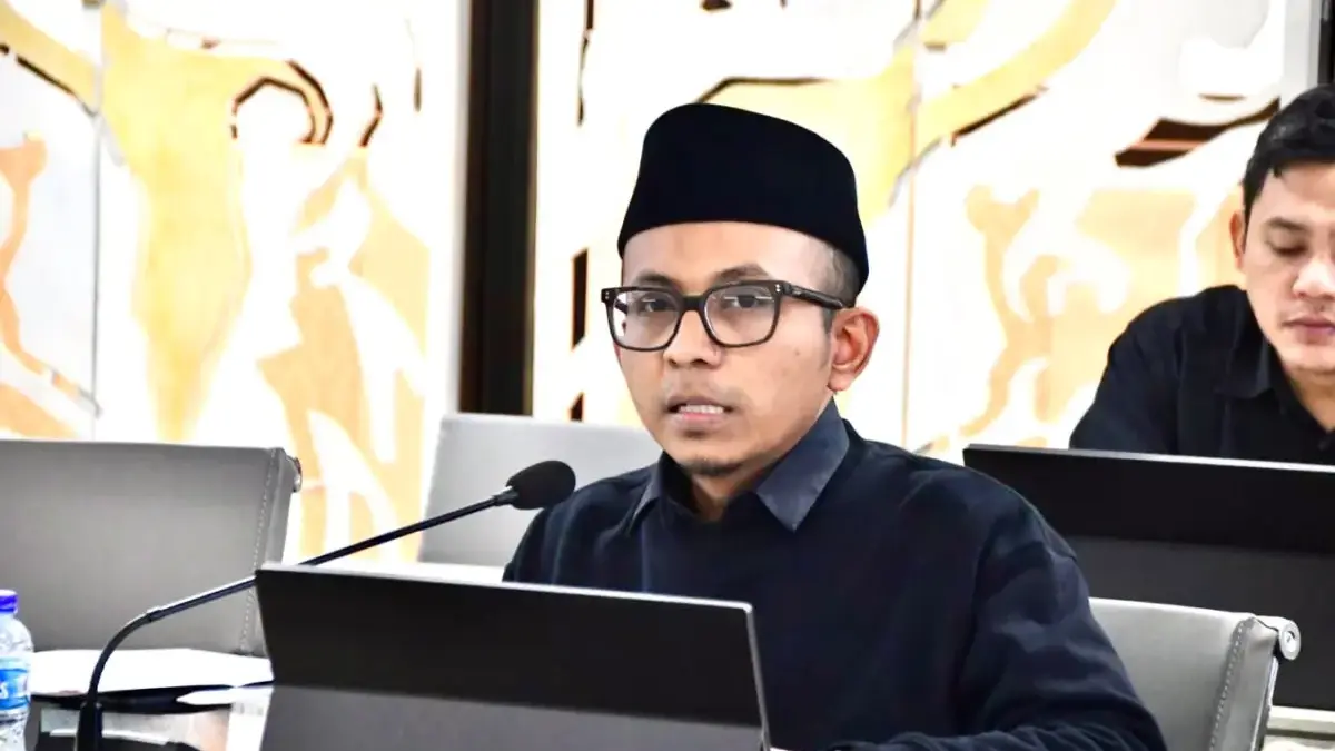 SPP Sekolah Negeri Hanya Fatamorgana, Jabar Mampu Gratiskan Hingga Swasta! REVISI Peraturan Daerah Provinsi Jawa Barat Nomor 5 Tahun 2017 tentang Penyelenggaraan Pendidikan hadir di ten