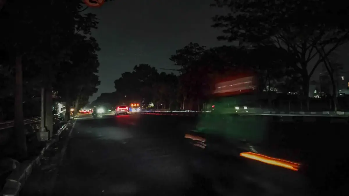 Farhan Buka Alasan Banyak Titik Jalan di Bandung Masih Minim Penerangan