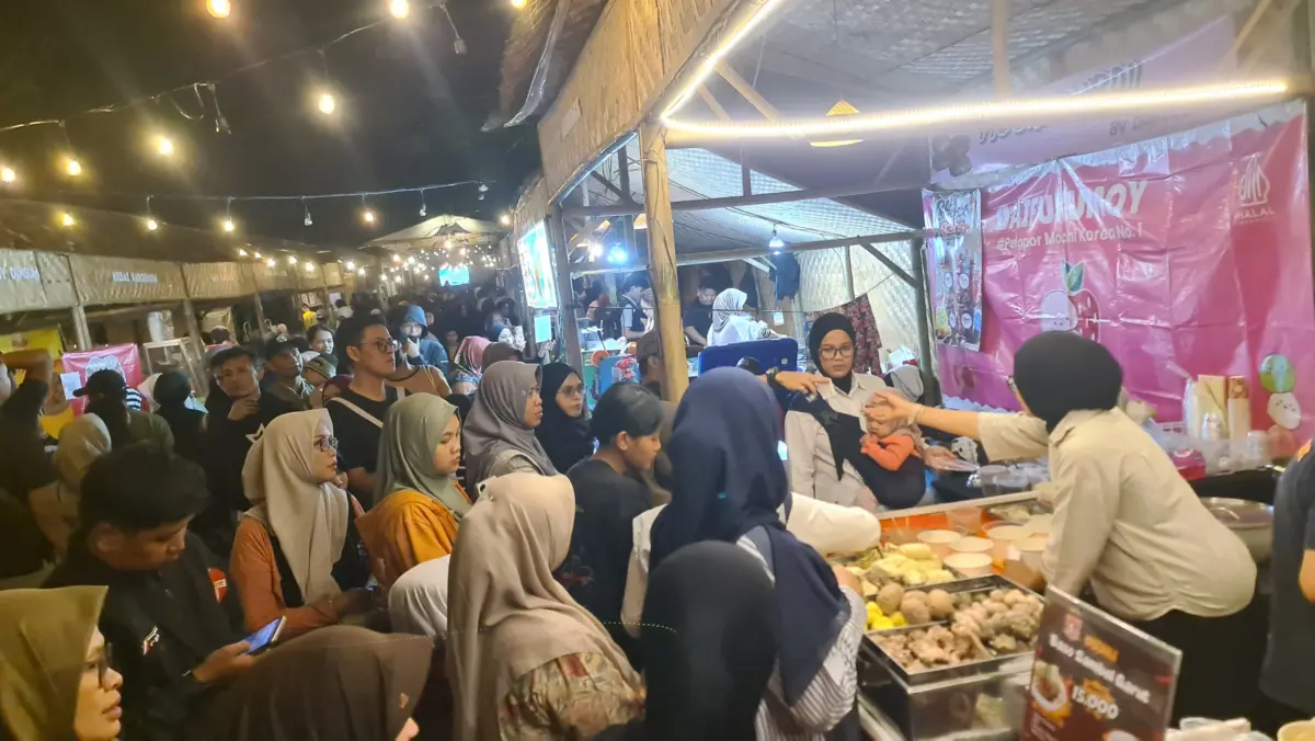 Milangkala Tasikmalaya Diserbu Warga, Ratusan UMKM Raup Berkah di Tengah Pesta Rakyat Milangkala Tasikmalaya Diserbu Warga, Ratusan UMKM Raup Berkah di Tengah Pesta Rakyat