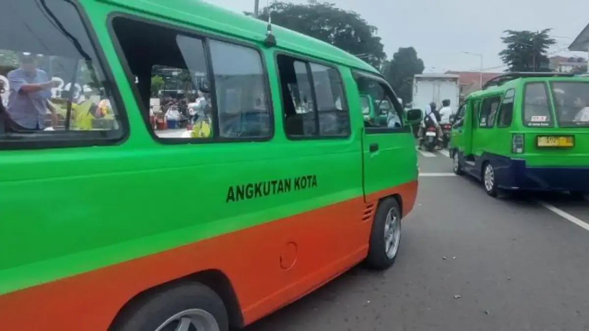 Padat Karya Dimulai Pertengahan Agustus, 133 Sopir Angkot Terdampak Penataan Padat Karya Dimulai Pertengahan Agustus, 133 Sopir Angkot Terdampak Penataan