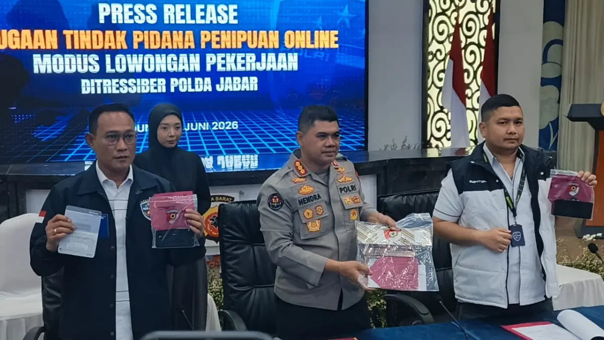 Dok. Polda Jabar ungkap kasus penipuan online dengan modus loker. Foto. Sandi Nugraha.